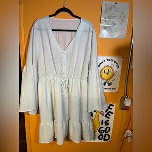 White V-Neck Buttoned Dress 4X